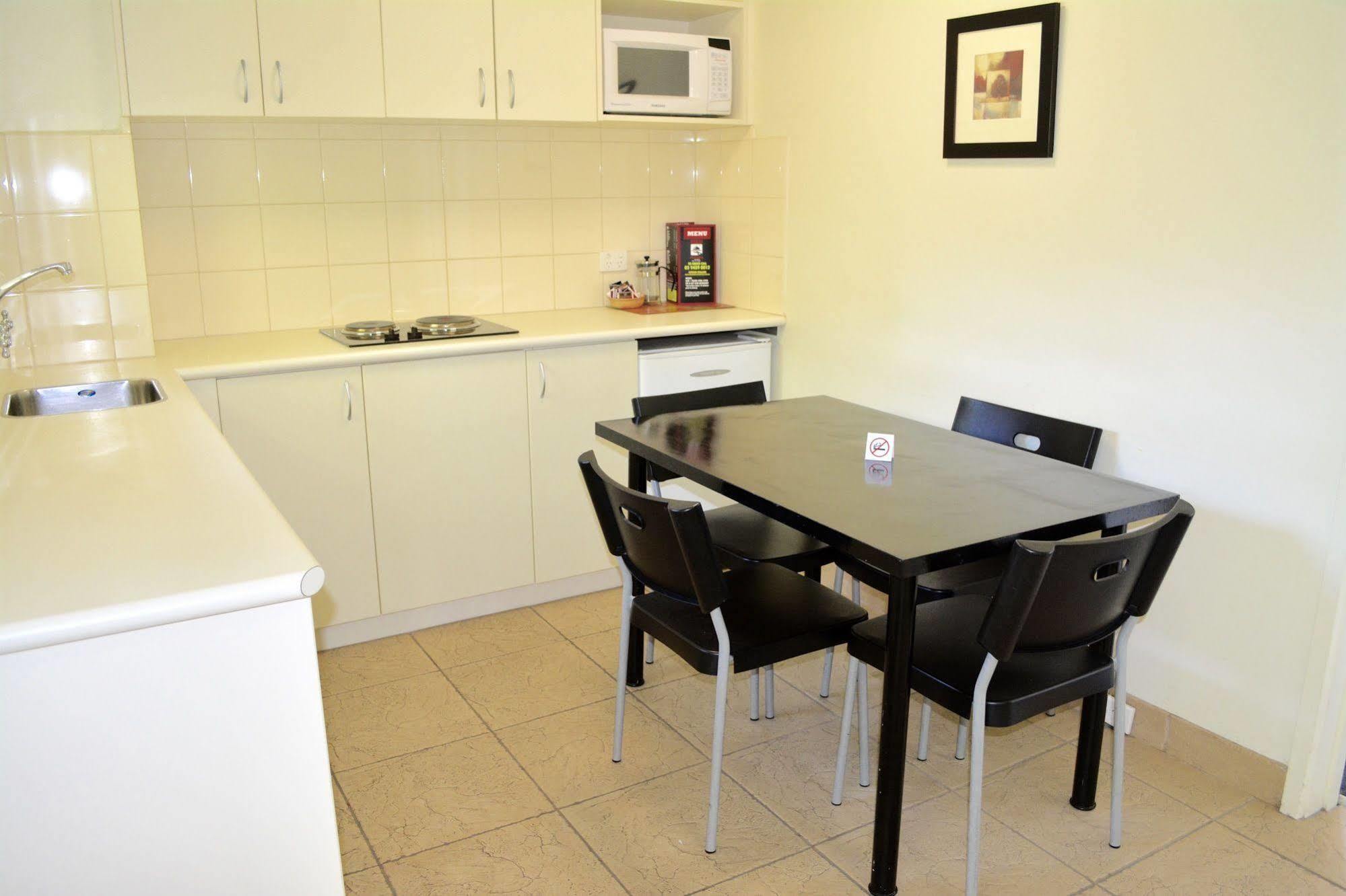 Albert Heights Serviced Apartments Melbourne Exterior foto