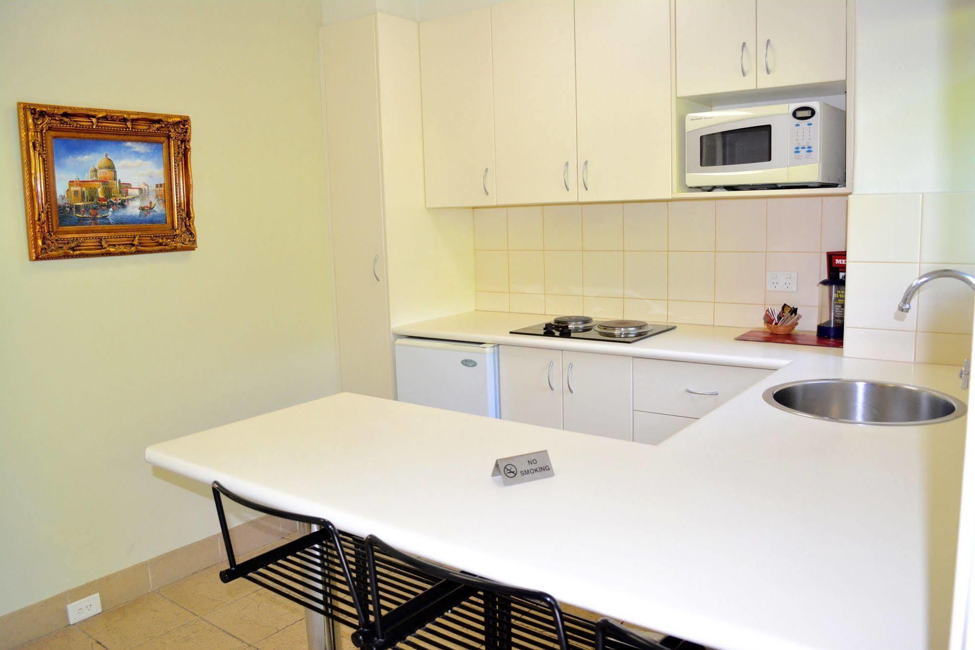 Albert Heights Serviced Apartments Melbourne Exterior foto