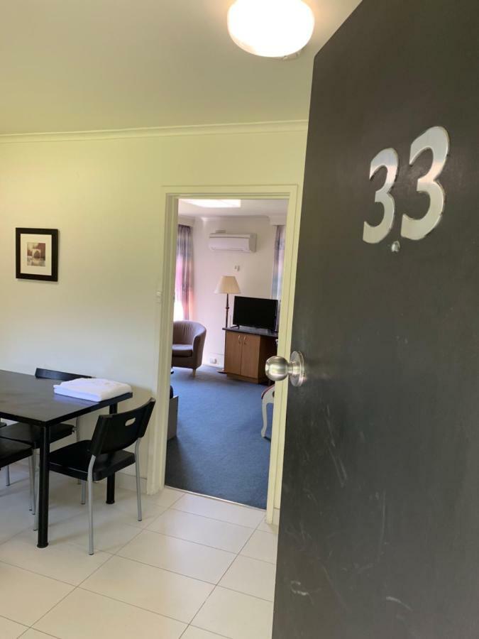 Albert Heights Serviced Apartments Melbourne Exterior foto